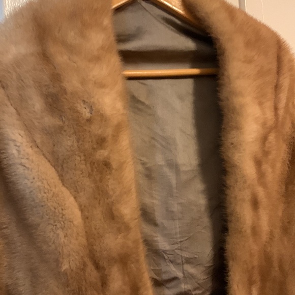 Vintage Caramel Fur Stole circa 1950’s - Picture 9 of 12